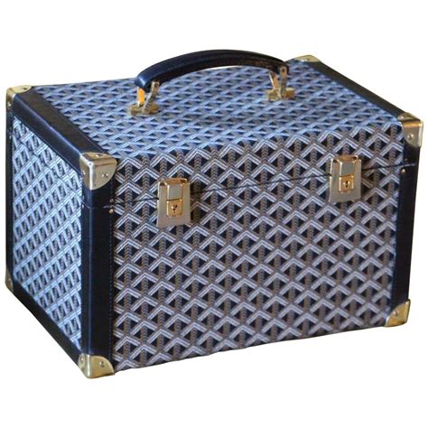 Goyard Jewelry Case, Goyard Trunk, Goyard Train Case, Goyard 